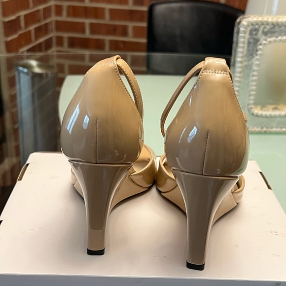 Marc Fisher Nude Patent Wedge Sandals - Picture 4 of 5